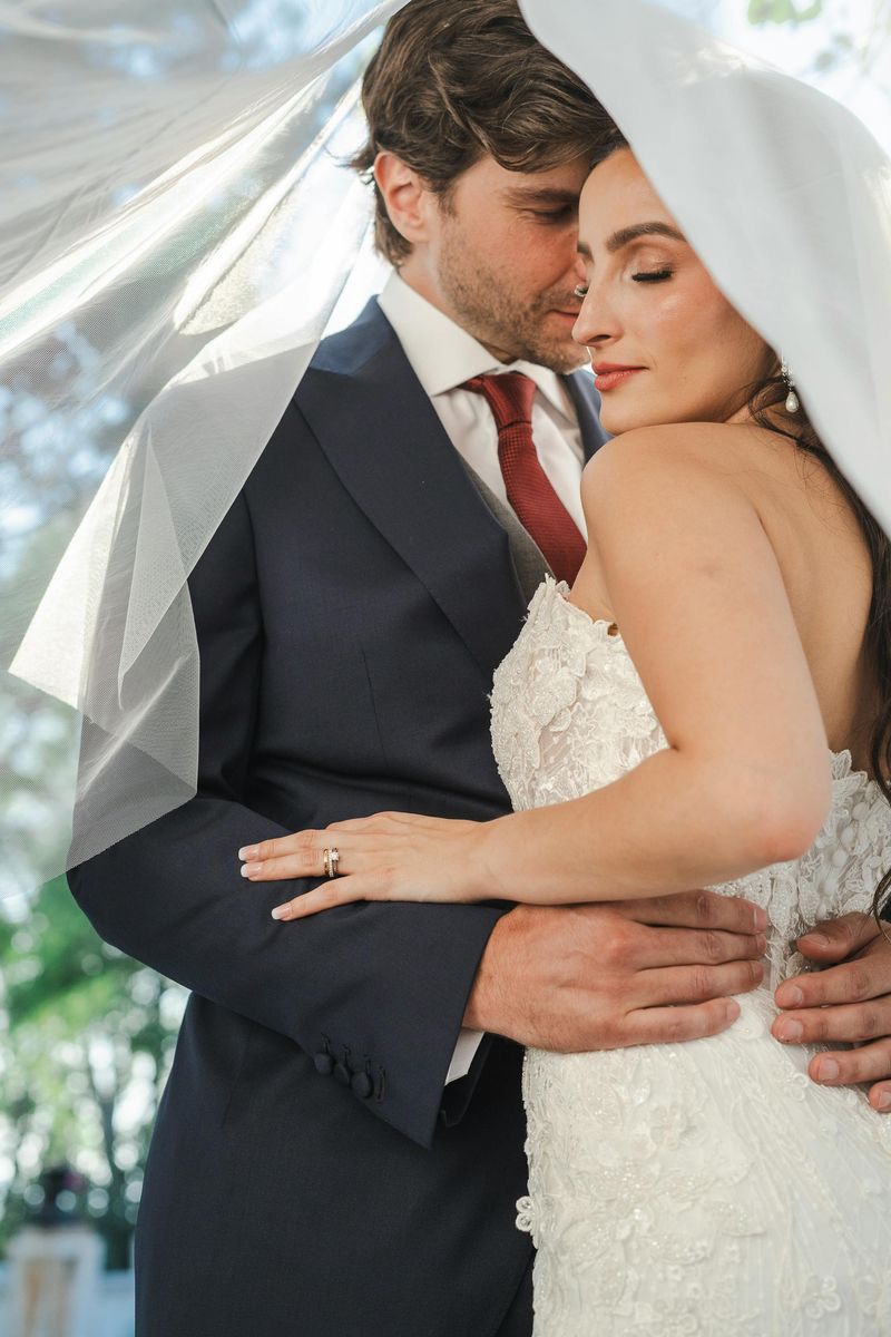 I Feel Lonely Even When We're Together