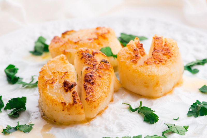 Pan-Seared Scallops with Lemon Brown Butter