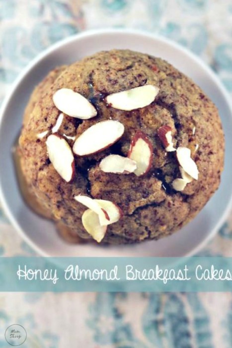 Honey Almond Breakfast Cakes
