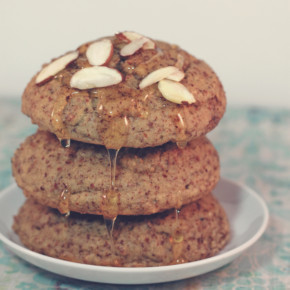 honey almond paleo breakfast cakes