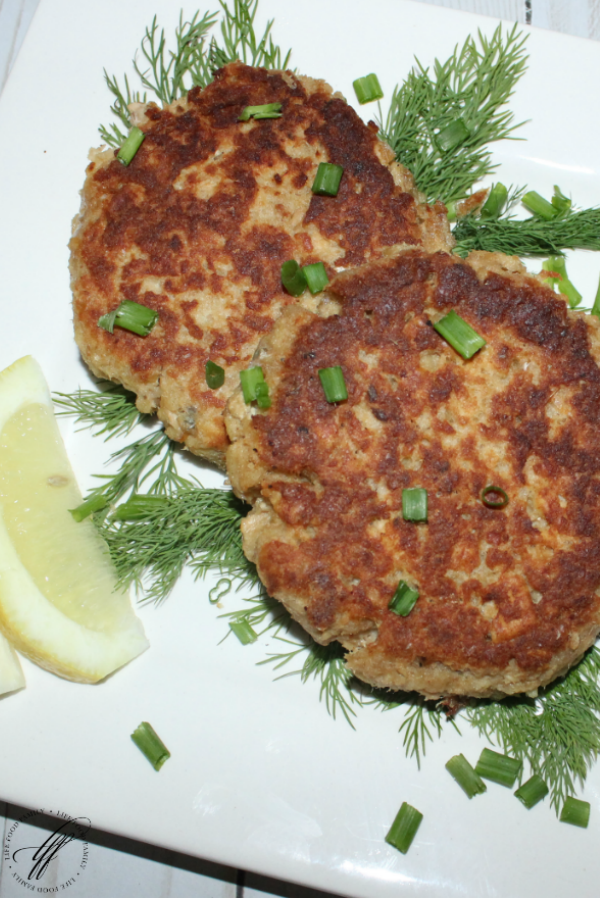 How to Make this Easy Salmon Patties Recipe MomSkoop