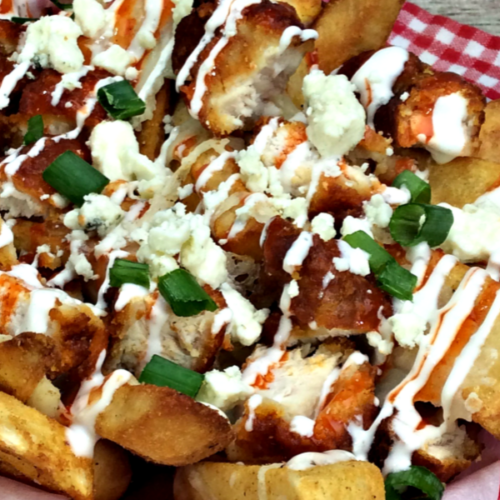 Buffalo Chicken Poutine MomSkoop