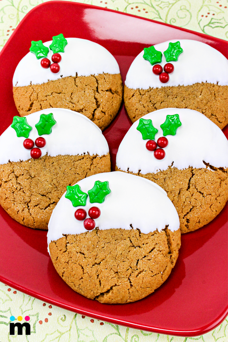 Gingerbread Holly Cookies