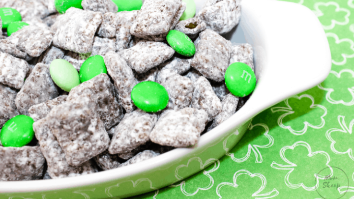 green puppy chow