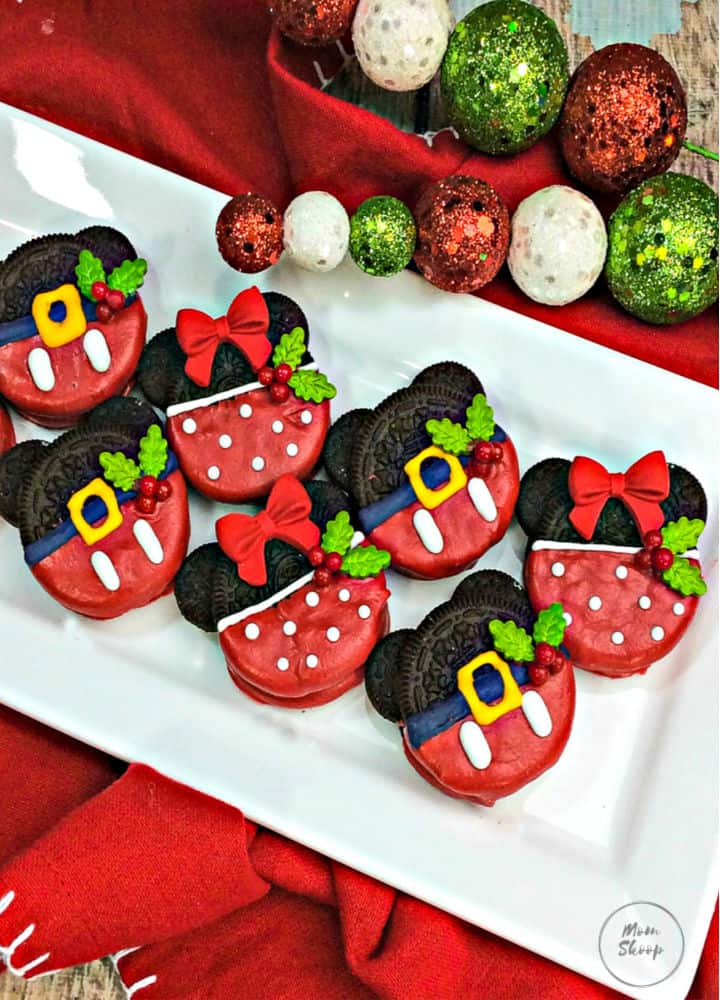 Mickey and Minnie Christmas Oreo Cookies