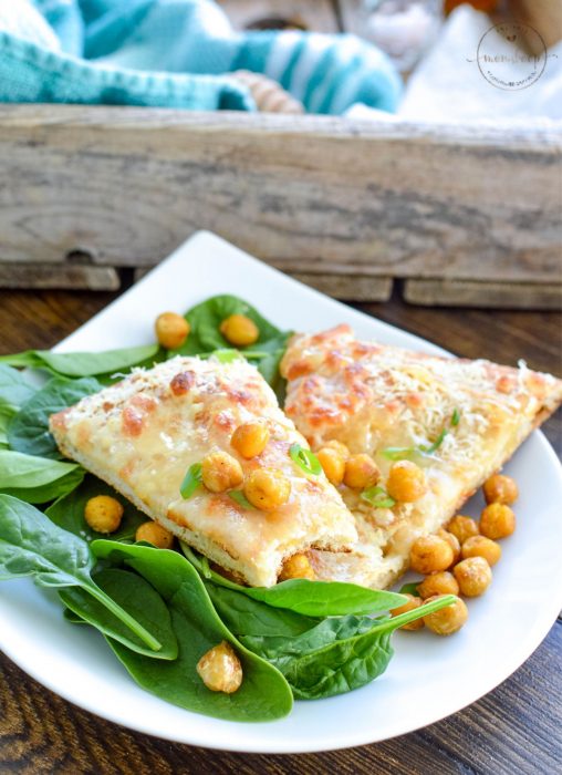 Flatbread with chickpeas and spinach