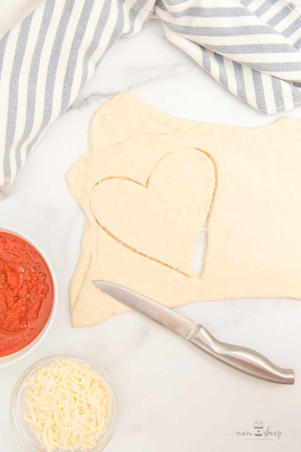 How to cut out a heart in pizza dough