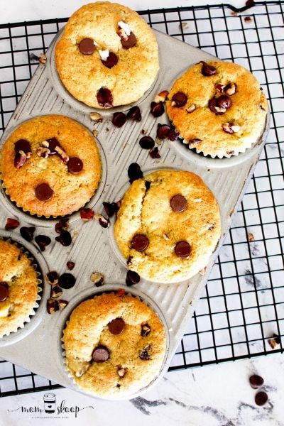 How to Make Delicious Banana Chocolate Chip Muffins
