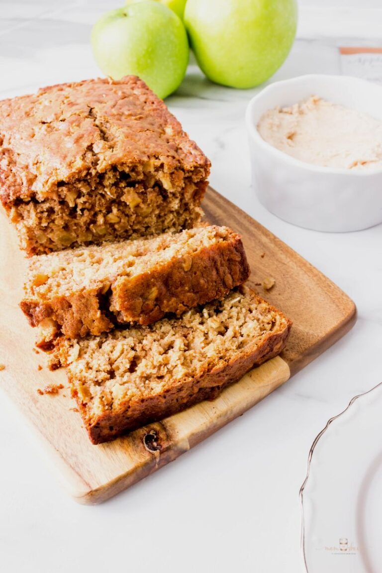 Apple Cinnamon Oatmeal Bread