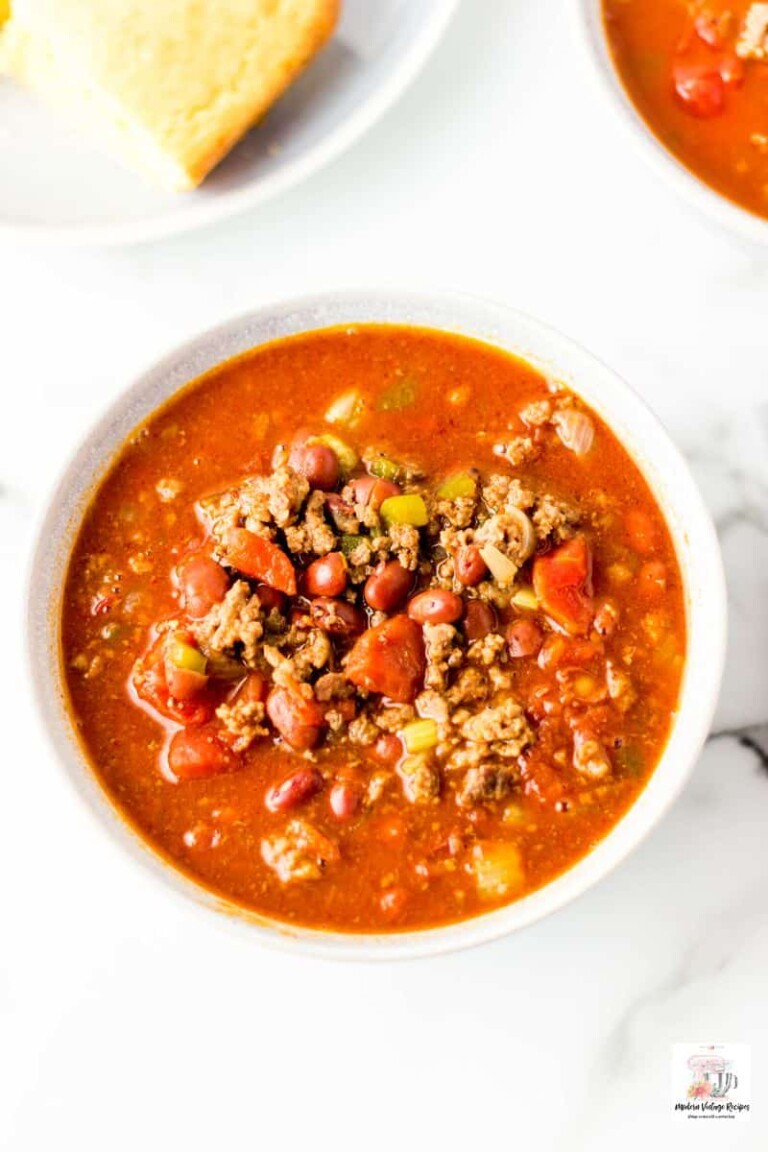 This Slim Jim Chili recipe is a fantastic retro chili that has the perfect blend of flavor and spice. If you're looking for an easy chili recipe that requires just minimal effort then look no further, because this hearty dish will become a family favorite.