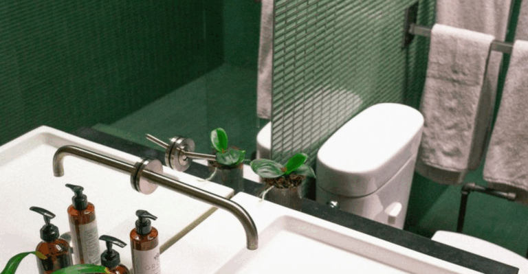 10 Easy Steps to Upgrade Your Bathroom on Any Budget