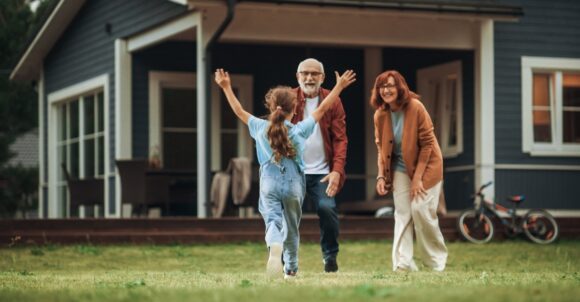 15 Things Grandkids Secretly Love Hearing from Their Grandparents