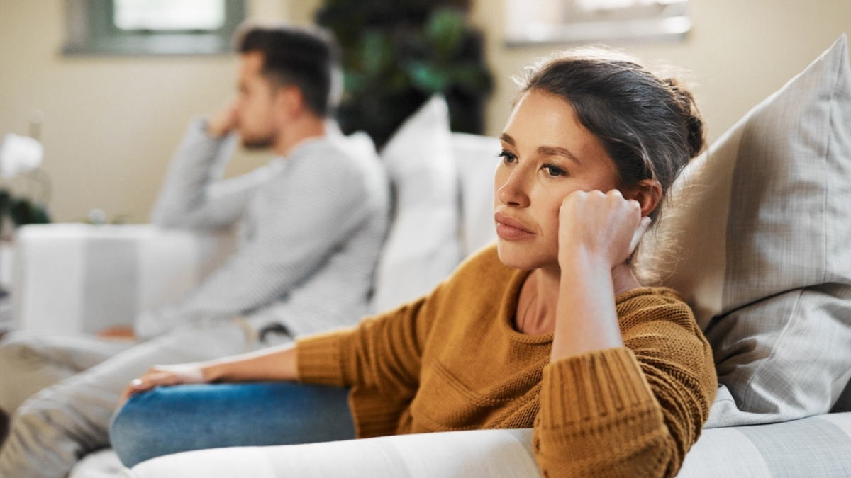 10 Signs You're in a One-Sided Relationship