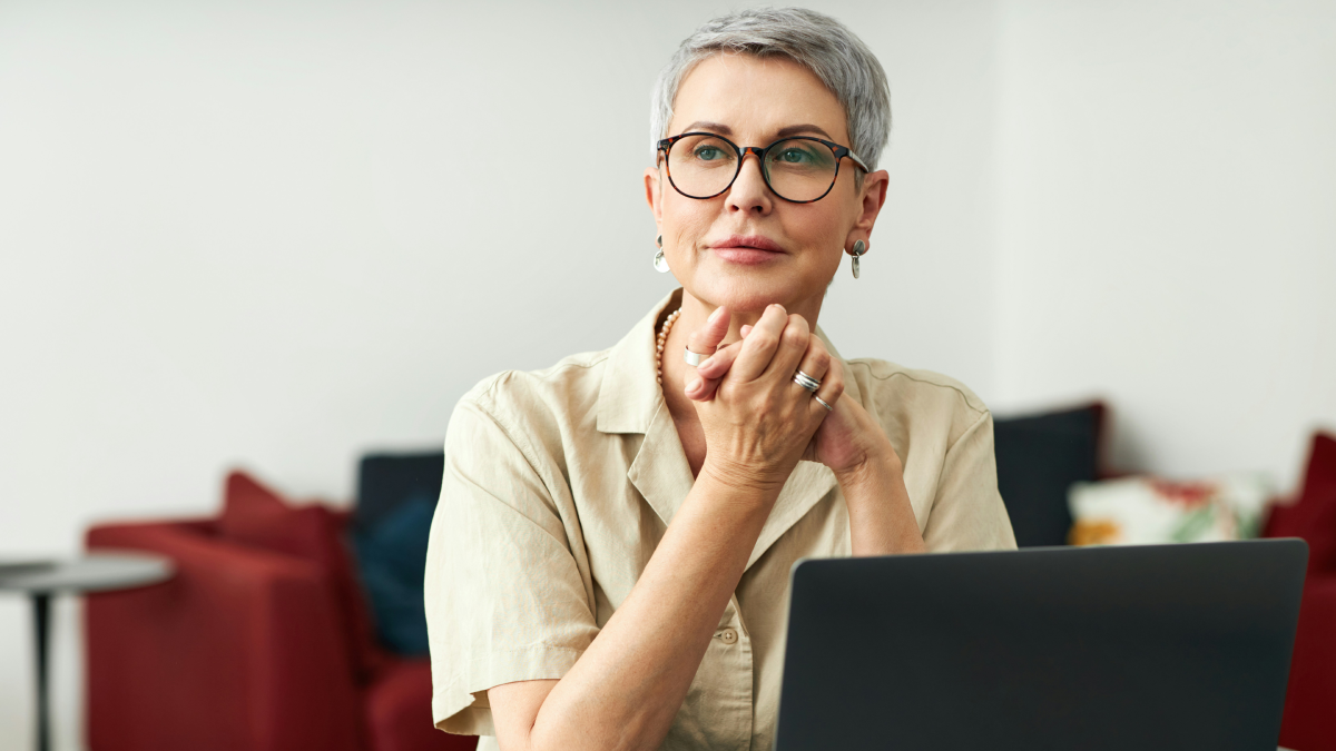 10 Outdated Styles Women Over 50 Secretly Regret Wearing