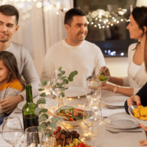 10 Dinner Hacks Busy Moms Swear By
