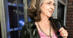 10 Fashion Mistakes That Instantly Age Mature Women