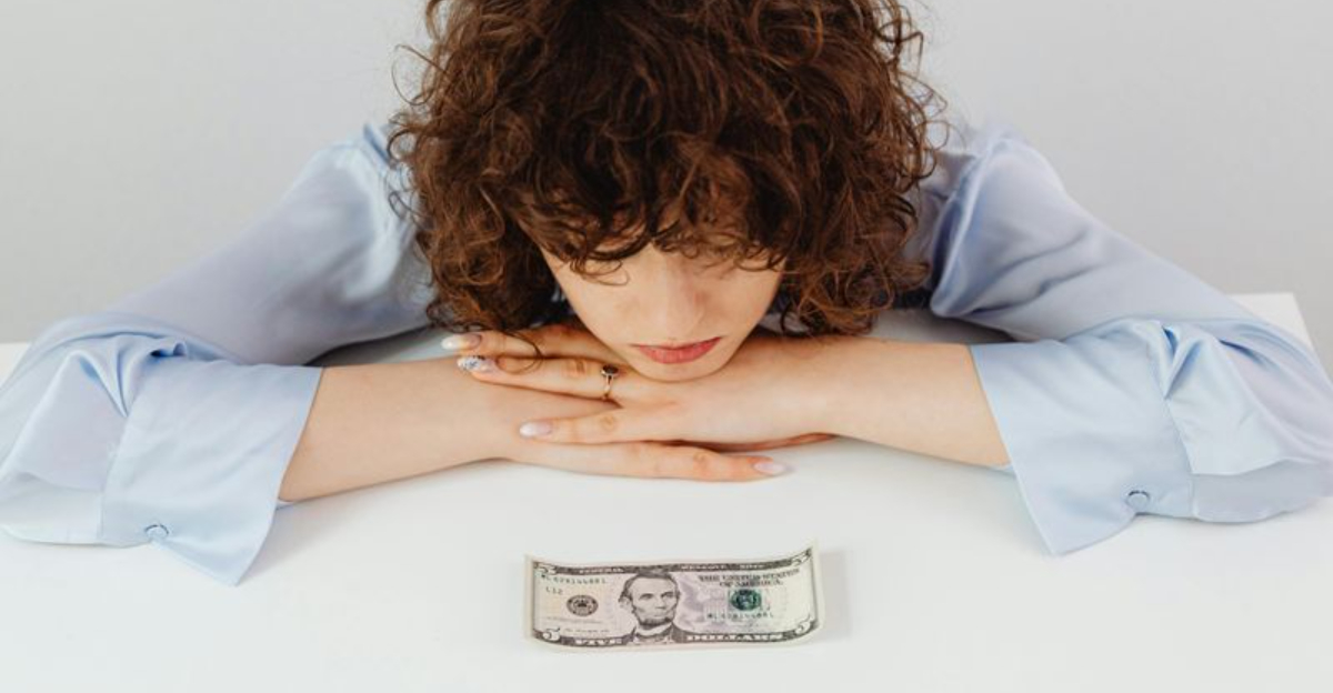 10 Money Habits That Instantly Reduce Financial Stress