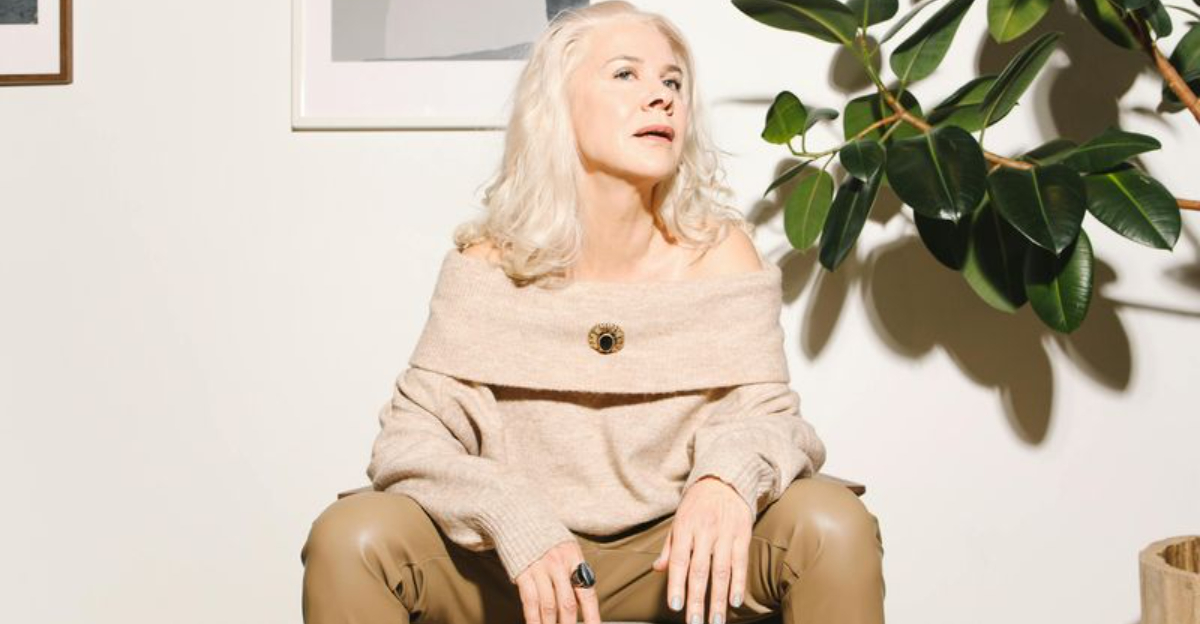 10 Styles Mature Women Know Not to Waste Money On