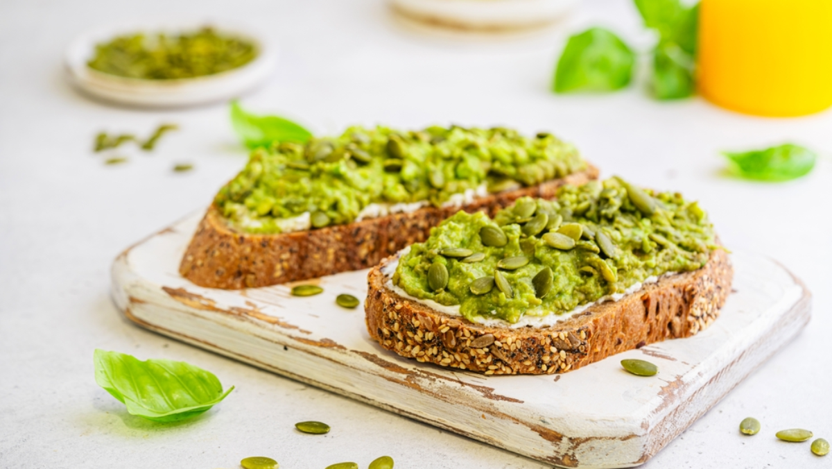 13 Easy Recipes That Keep Your Heart Strong and Cholesterol Low