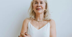 13 Fashion Tricks That Help Women Over 60 Look Effortlessly Modern