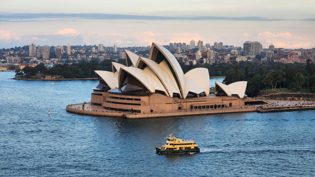 15 Stunning Architectural Masterpieces Around the World