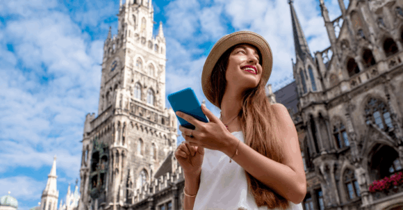 15 Ways to Build Confidence While Traveling Alone