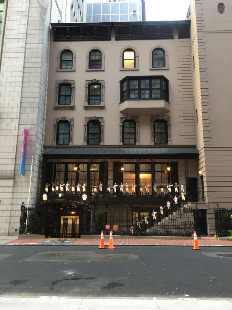 21 Club: Where the Rich and Powerful Hid Their Booze