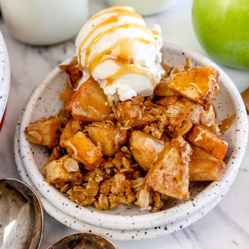 Air Fryer Apple Crisp