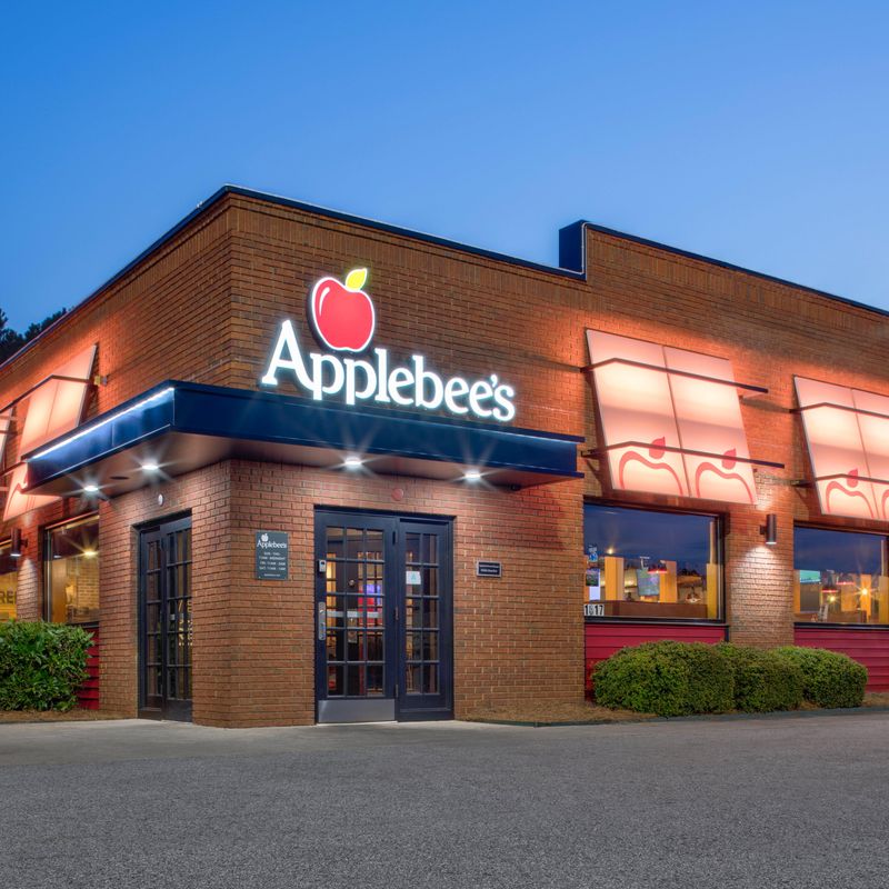 Applebee's Grill & Bar: Neighborhood Comfort Food Haven