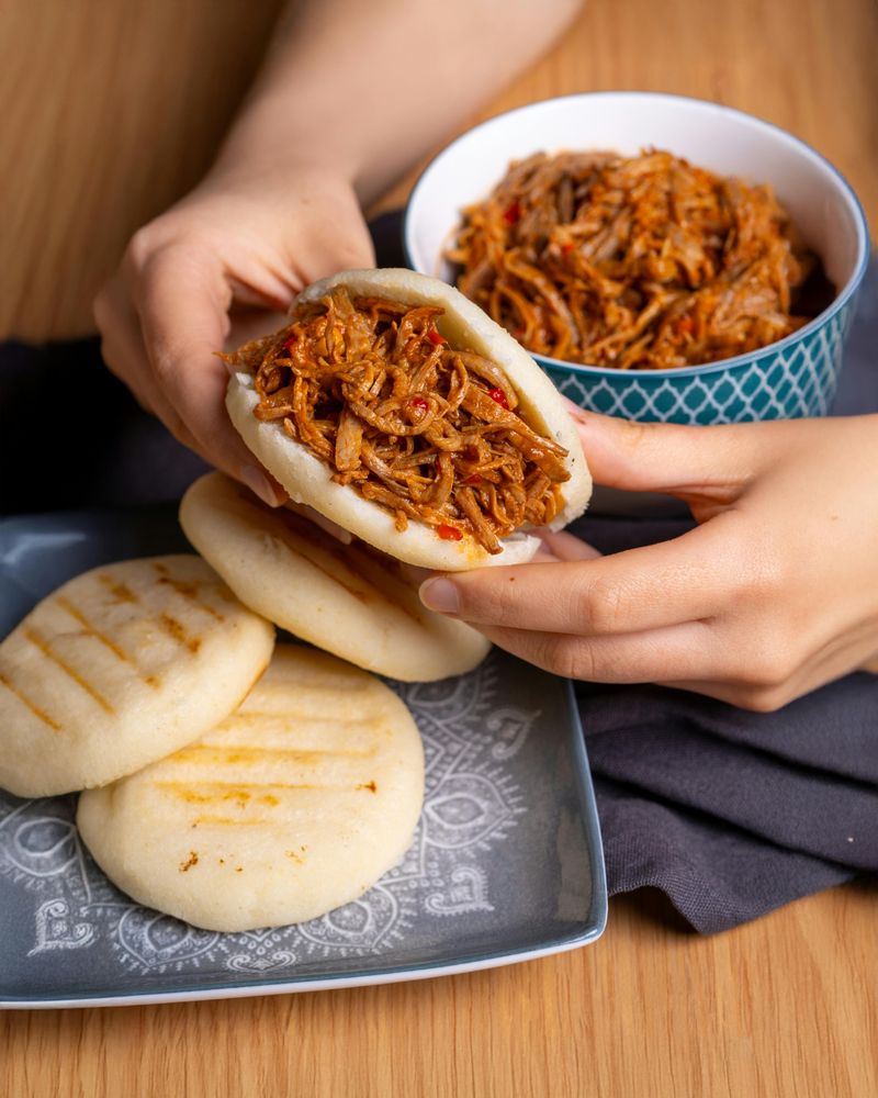 Arepas (Venezuela/Colombia)