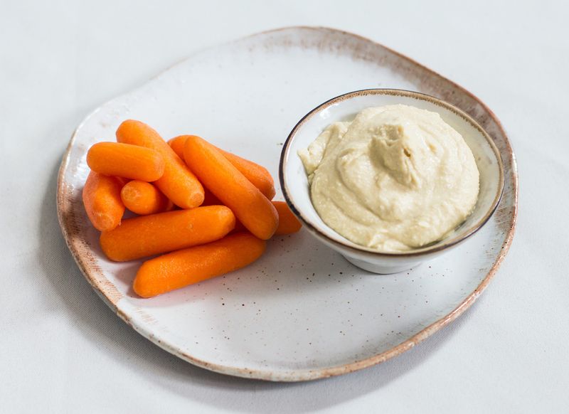Baby Carrots with Hummus