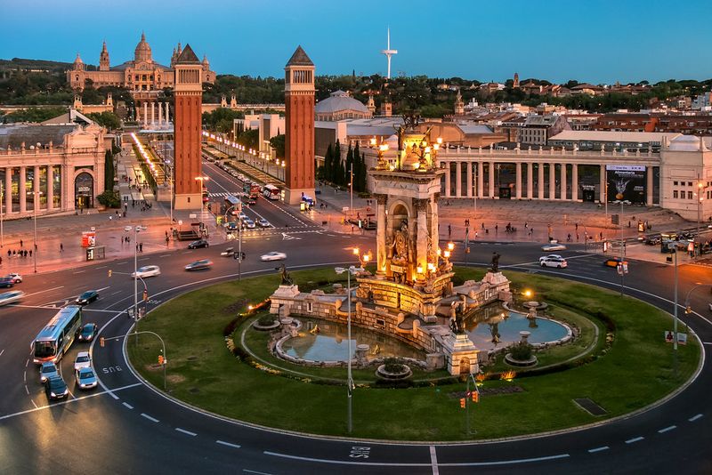 Barcelona's Social Sunshine
