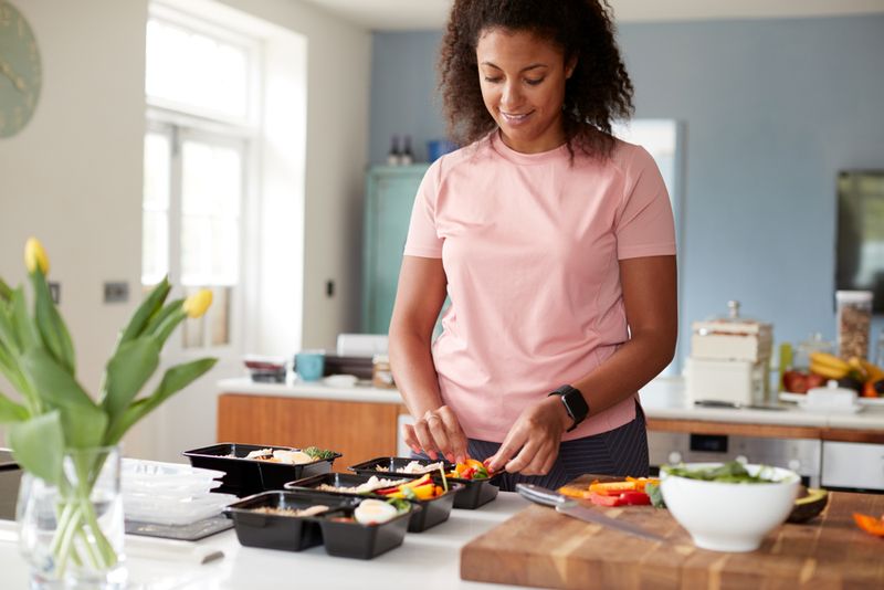 Batch-Cooked Protein Station