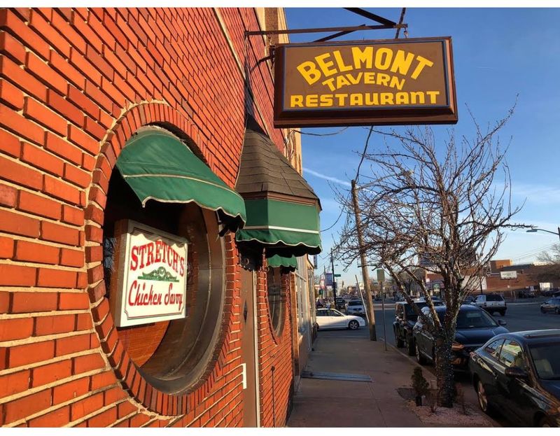 Belmont Tavern: Old-School Italian Where Time Stands Still