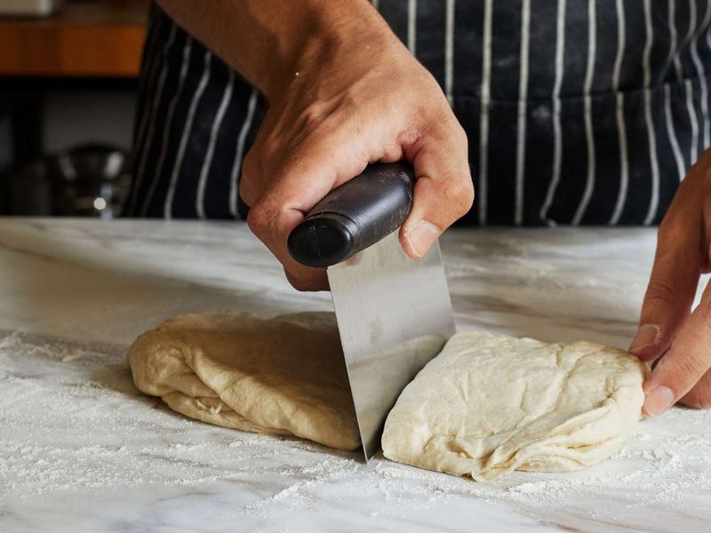 Bench Scraper That Professional Bakers Can't Live Without