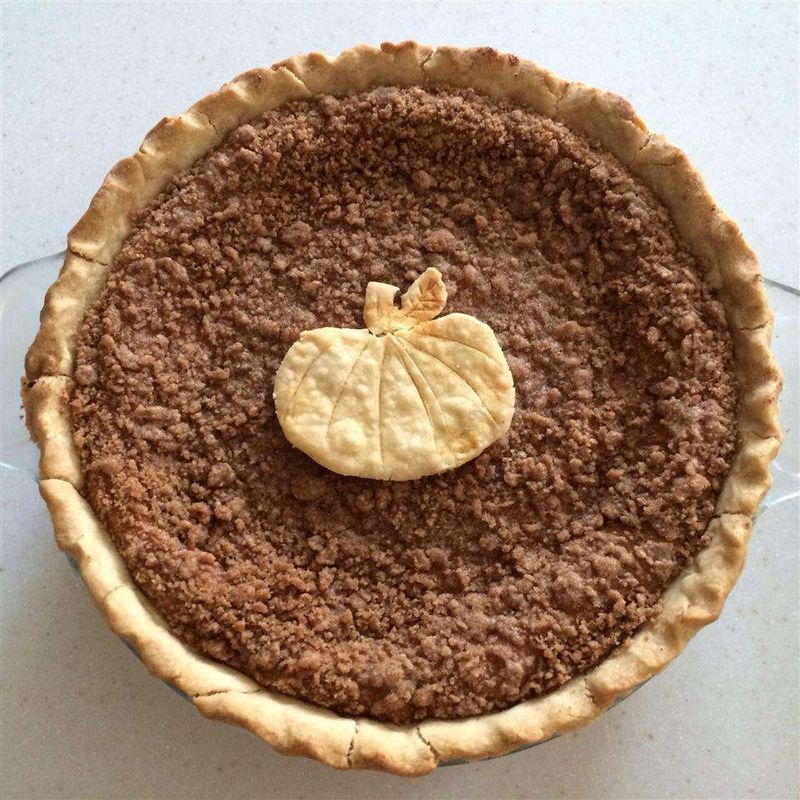 Brown Family's Walnut Streusel Pumpkin Pie - Crunchy Delight