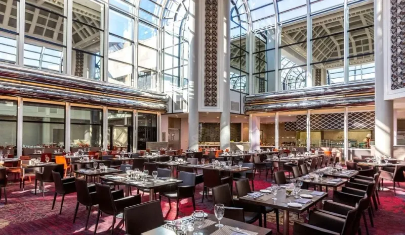 Cafe Sierra: Champagne Brunch Extravaganza