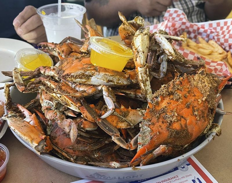 Captain Billy's Crab House: Potomac River Views in Southern Maryland