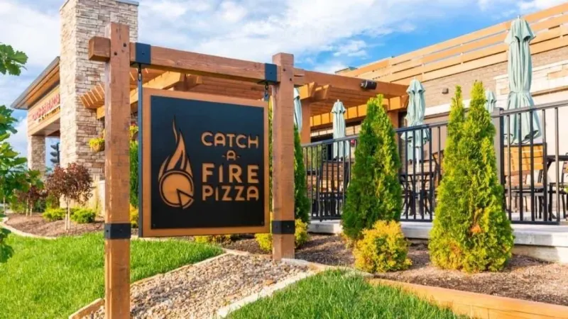Catch-a-Fire Pizza