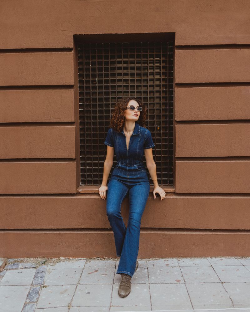 Chic Jumpsuit (Gigi Hadid)