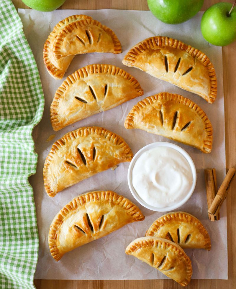 Cinnamon Apple Hand Pies