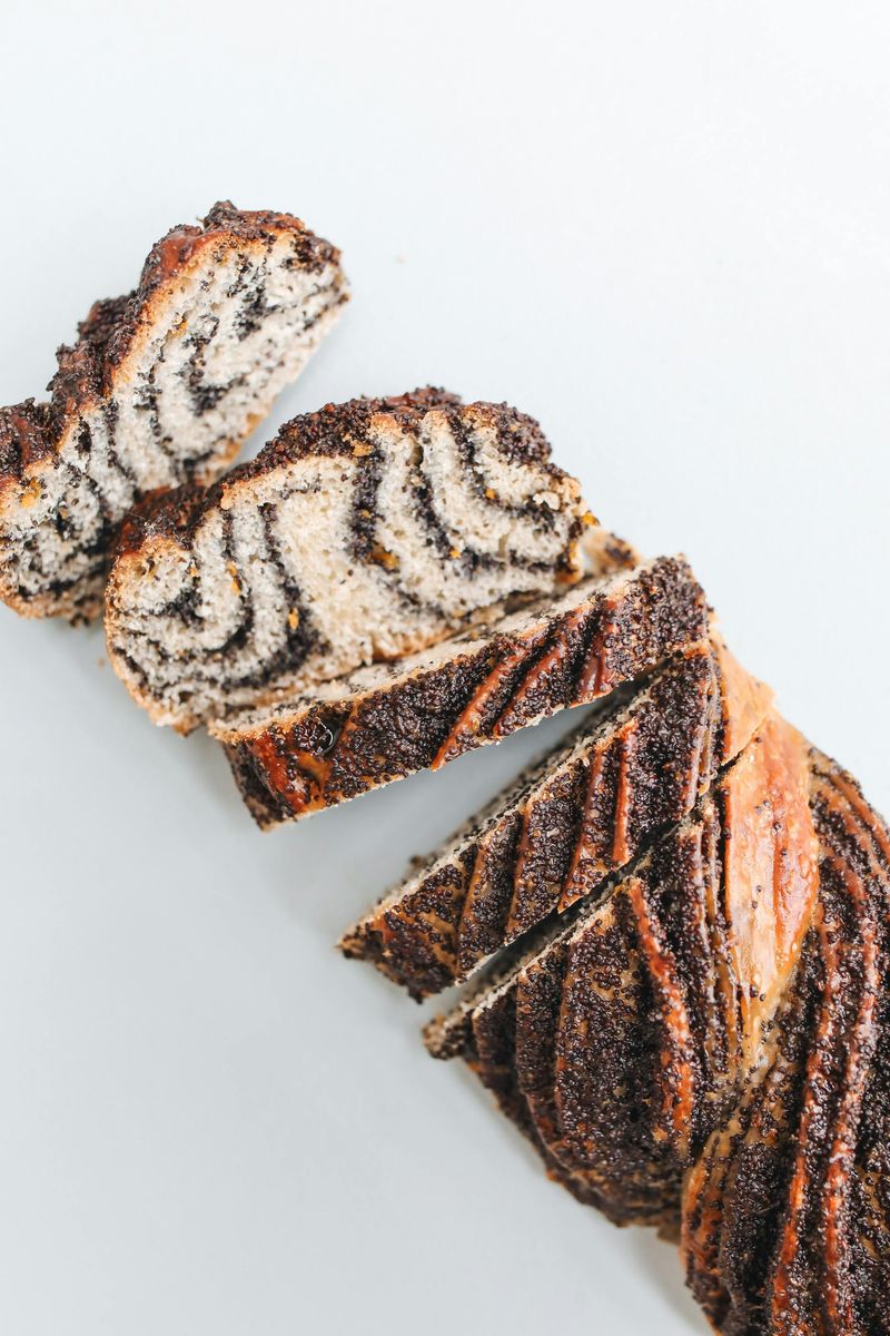 Cinnamon Swirl Bread: Breakfast Perfection Spiral