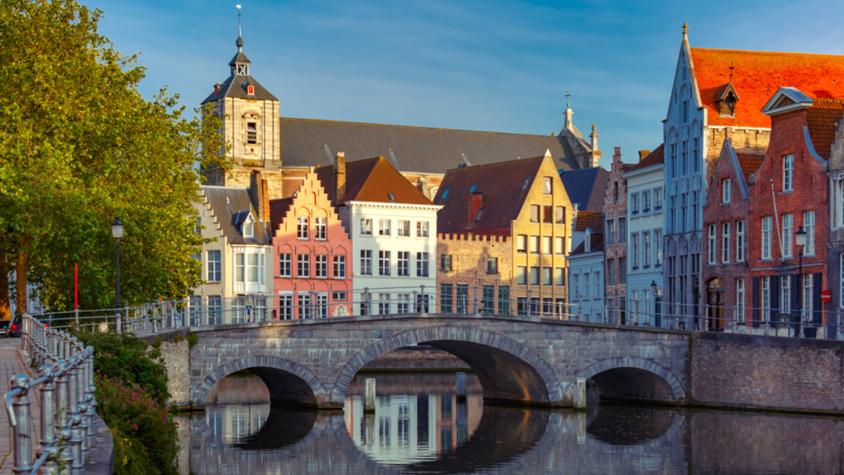 The 12 Most Beautiful Towns for an Autumn Escape