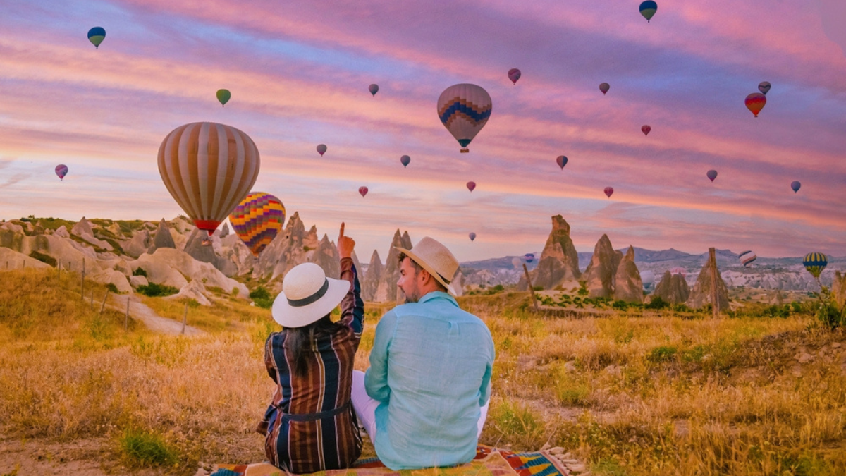 11 Travel Experiences That Are Worth Adding to Your Bucket List