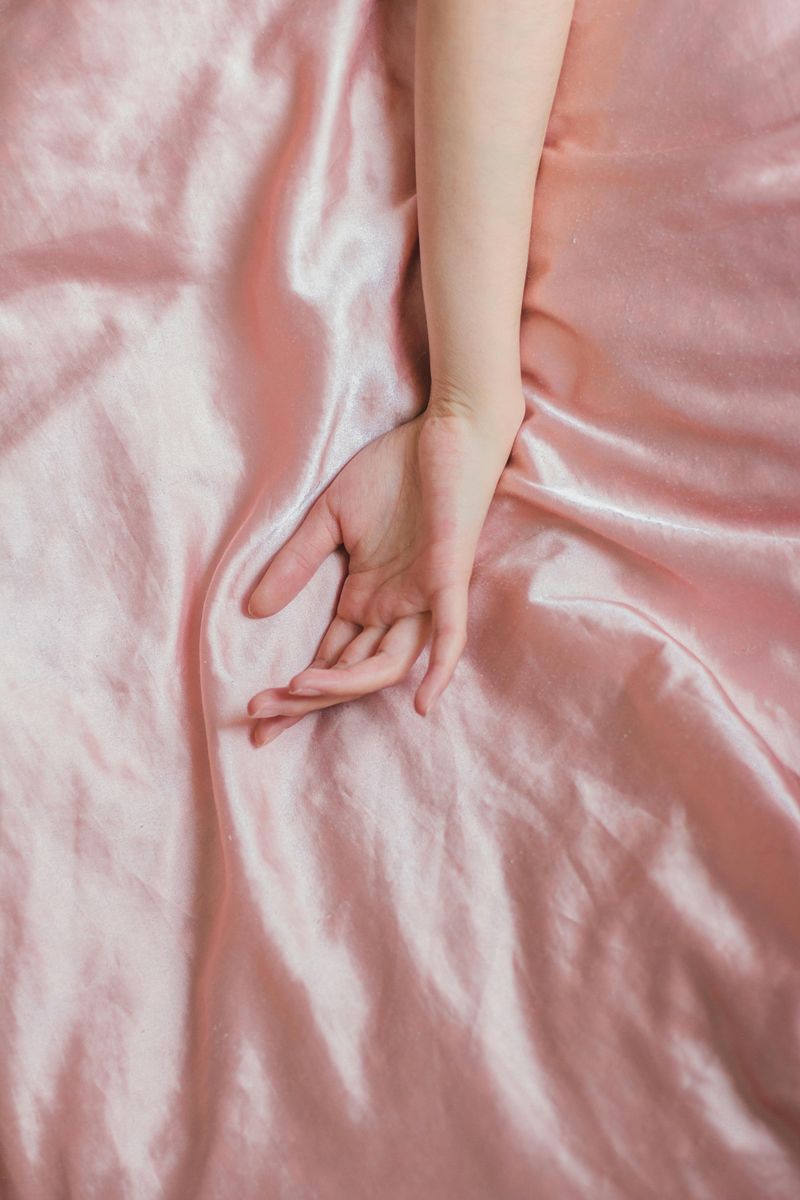 Cotton Pillowcase Friction