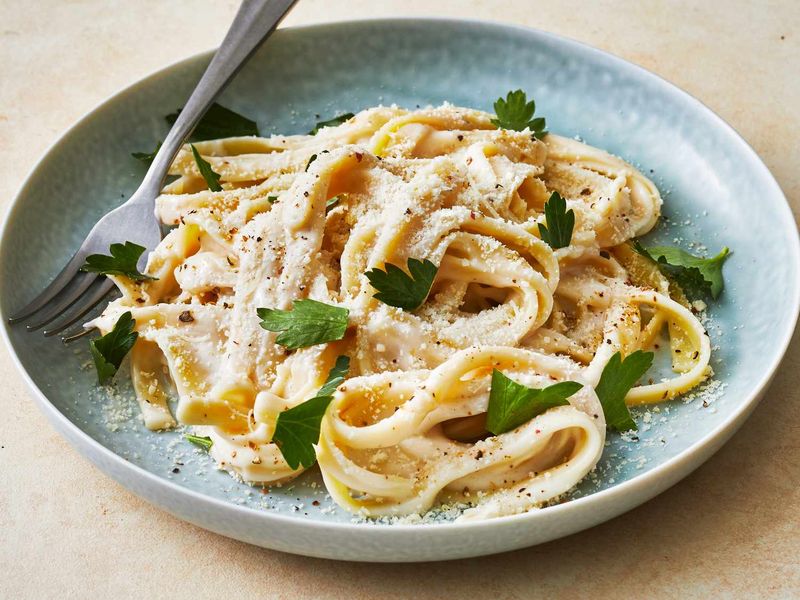 Creamy Alfredo Fettuccine