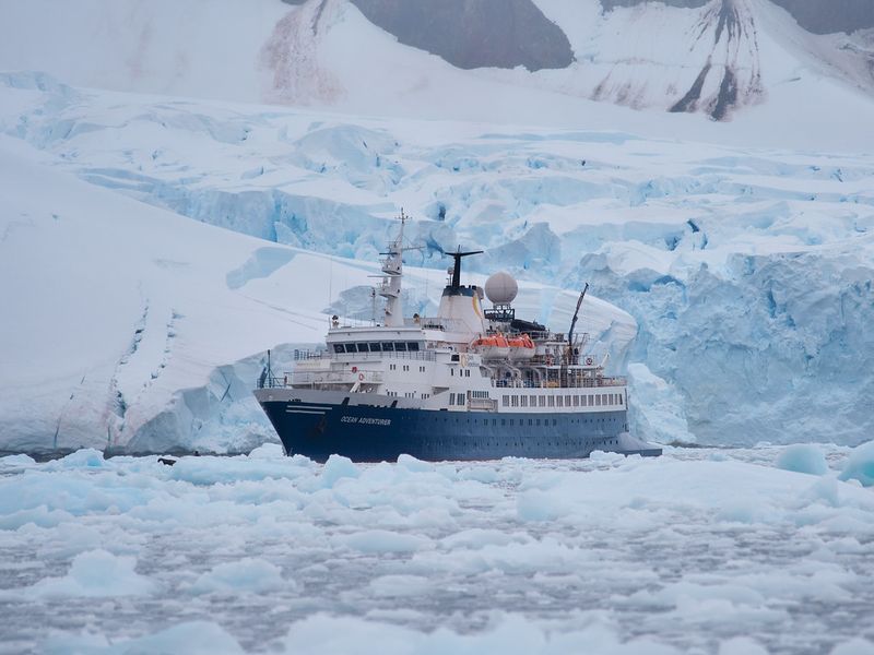 Cruise to Antarctica