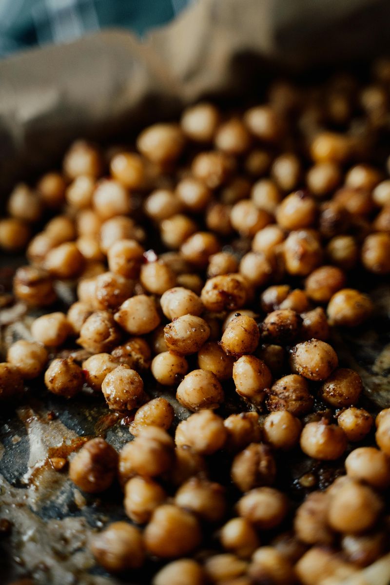 Crunchy Spiced Chickpeas