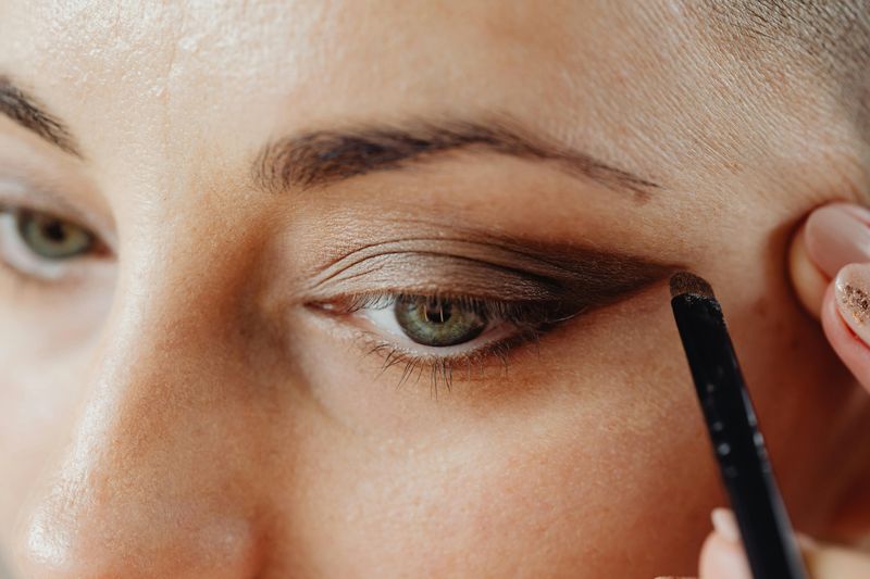 Dark, Harsh Eyeliner All Around Eyes