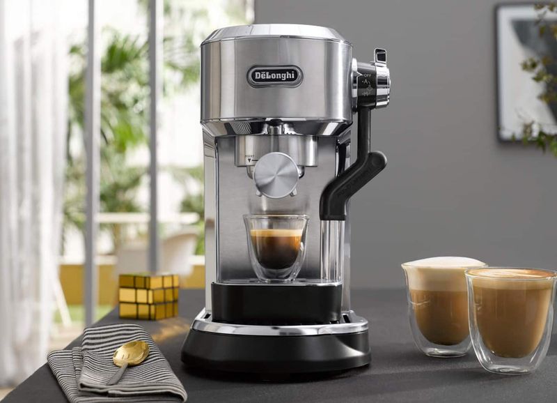 De'Longhi Dedica Maestro Plus